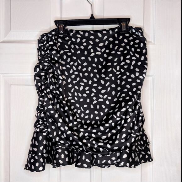 Leche Black & White Polka Dot Pattern Ruched Ruffle Trim Skirt L - Picture 3 of 15